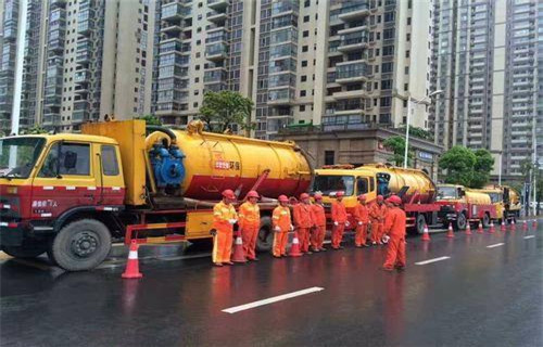 隆广镇市政管道清淤